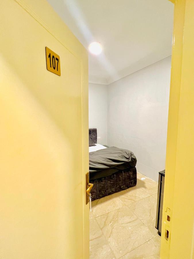 Gabry Pyramids Inn Каїр Екстер'єр фото